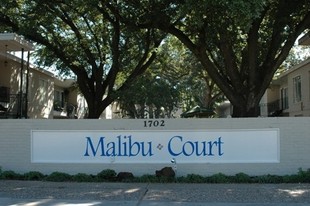 Malibu Court Apartments