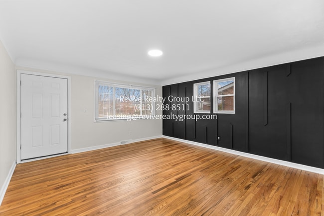 1746 Beaupre Ave in Madison Heights, MI - Building Photo - Building Photo