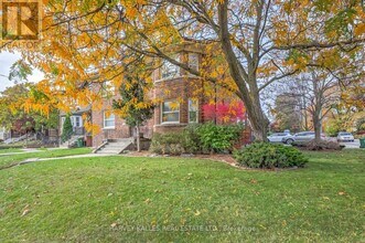 1200 Avenue Rd in Toronto, ON - Building Photo - Building Photo