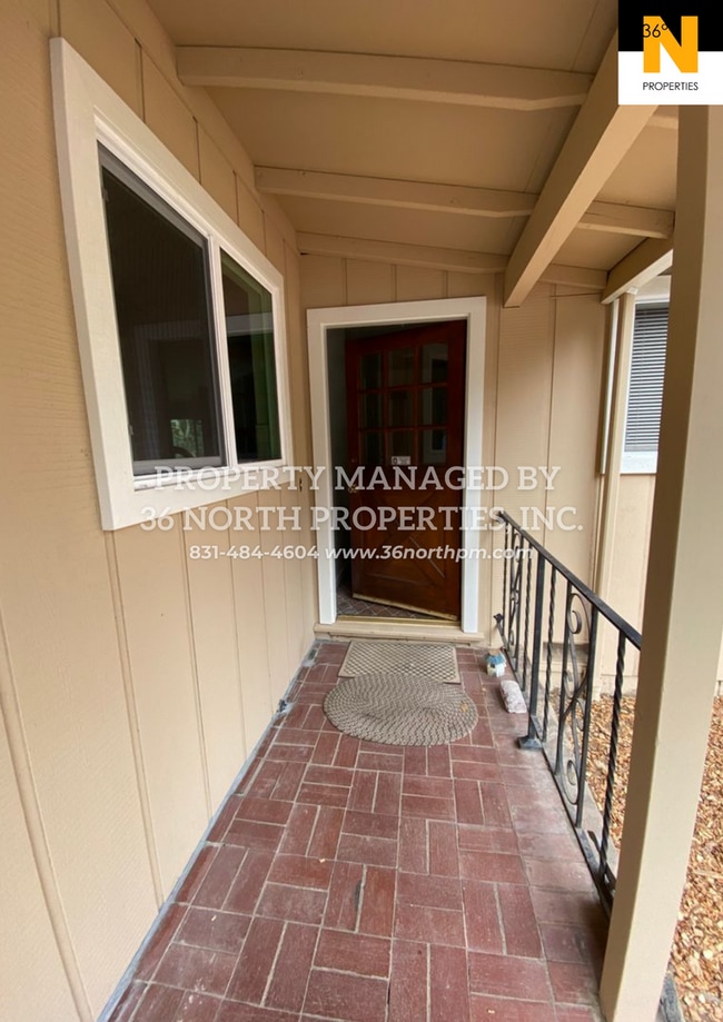 15 Flight Rd in Carmel Valley, CA - Building Photo - Building Photo