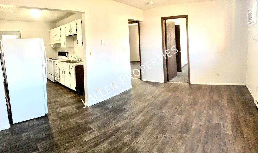 112 Gold Strike Dr, Unit 2 in Norfolk, NE - Building Photo