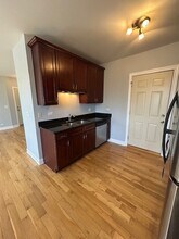 2900 N Kolmar Ave in Chicago, IL - Building Photo - Building Photo