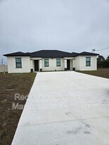 5148 Centennial Blvd in Lehigh Acres, FL - Building Photo