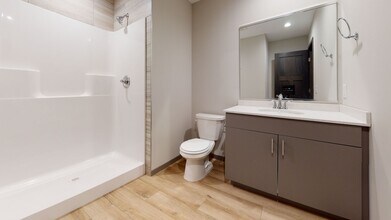 710 13th Ave SE in Minneapolis, MN - Building Photo - Building Photo