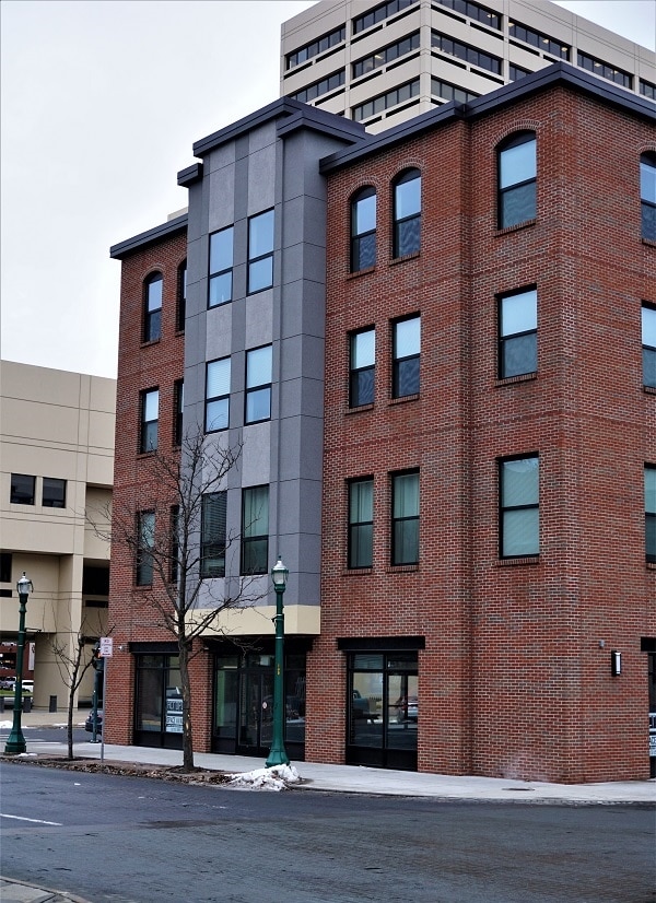 The Amos in Syracuse, NY - Foto de edificio - Building Photo