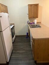 1005 N Middle St, Unit A in Cape Girardeau, MO - Foto de edificio - Building Photo