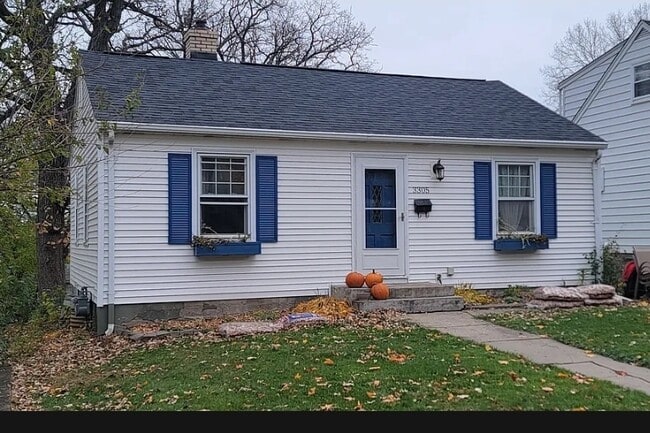 3305 Xenwood Ave S in Minneapolis, MN - Building Photo - Building Photo