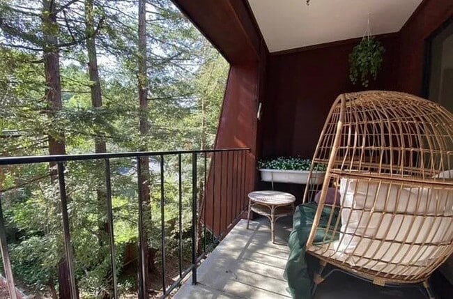 property at 1579 Lincoln Ave