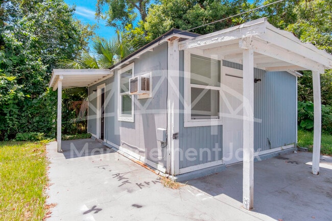 1044 W 28th St in Jacksonville, FL - Building Photo - Building Photo