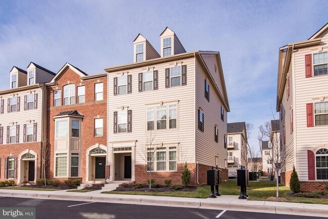 property at 42268 Tackroom Terrace
