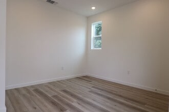 1713 River Vis in Lompoc, CA - Building Photo - Building Photo