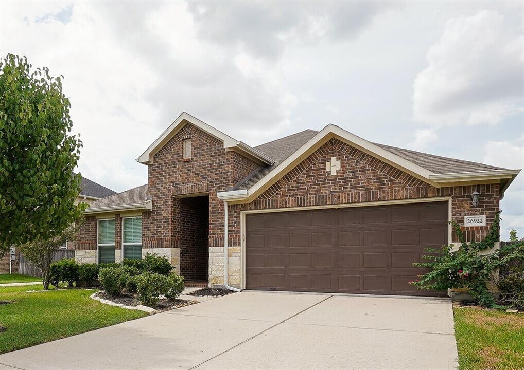 26922 Mustang Retreat Ln in Katy, TX - Building Photo