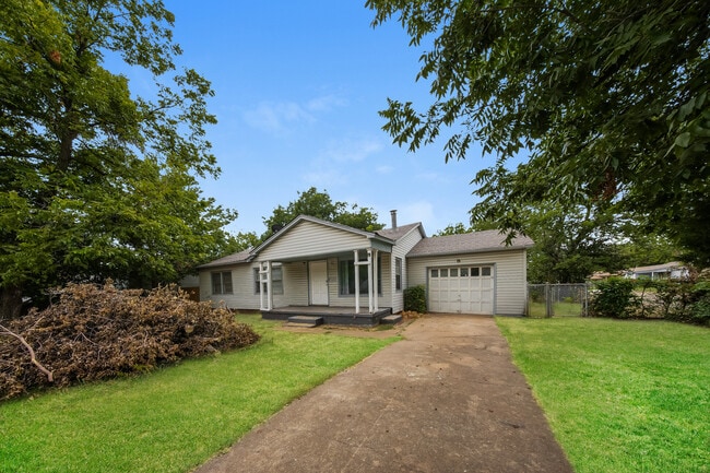property at 2208 NW 19th St