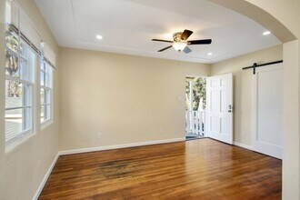 4415-4419 Van Dyke Ave in San Diego, CA - Foto de edificio - Building Photo