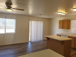 9940 Brightridge Dr in Reno, NV - Building Photo - Building Photo