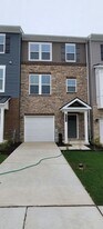8217 Longford Rd in Glen Burnie, MD - Building Photo