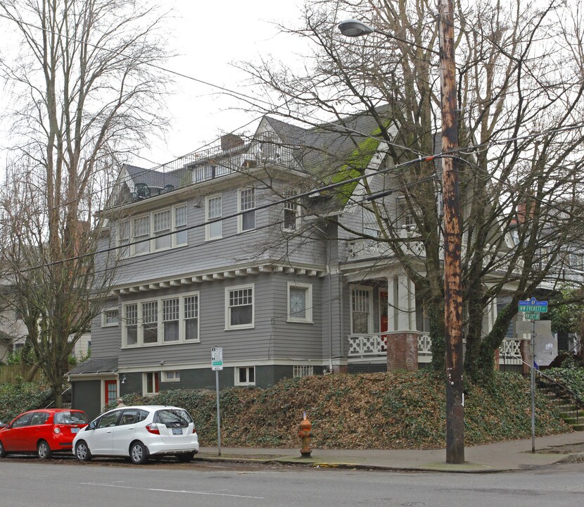 240 NW 20TH Ave in Portland, OR - Building Photo