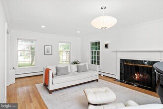 127 Westerly Rd in Princeton, NJ - Building Photo - Building Photo