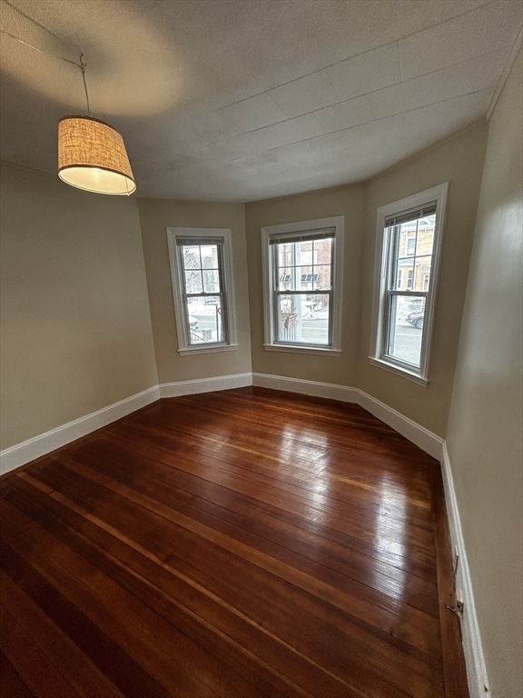 558 Main St in Medford, MA - Foto de edificio - Building Photo