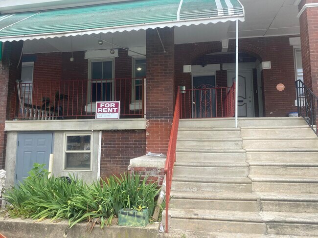 123 S 55th St, Unit 1 photo'