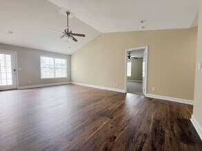 2028 Reserve Dr in Cookeville, TN - Building Photo - Building Photo