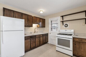 5722 4th St S in Arlington, VA - Building Photo - Building Photo