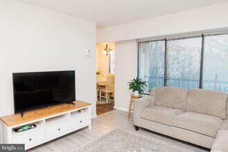 9576 Jayhawk Terrace in Manassas, VA - Building Photo - Building Photo