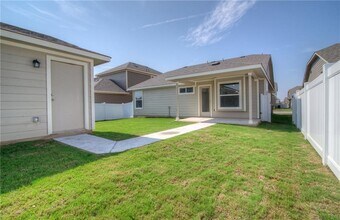 1120 Badlands Dr in Pflugerville, TX - Building Photo - Building Photo
