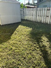 250 NE 41st St in Oakland Park, FL - Building Photo - Building Photo