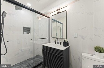 6983 Silverwood St in Philadelphia, PA - Building Photo - Building Photo