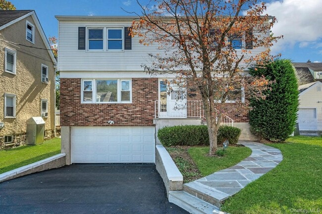 105 Bradford St