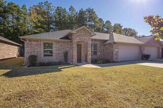 5106 Shiloh Ridge Dr in Tyler, TX - Building Photo - Building Photo