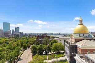 21 Beacon St, Unit 9H in Boston, MA - Building Photo