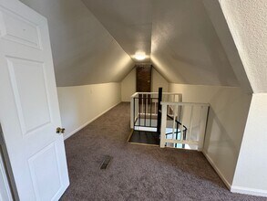 1065 College St in Macon, GA - Building Photo - Building Photo