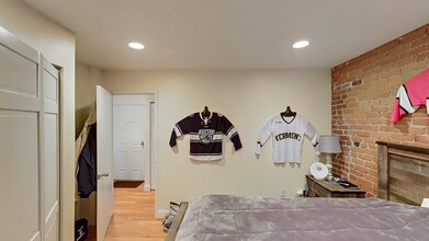 78 Gainsborough St, Unit 203E in Boston, MA - Building Photo - Building Photo