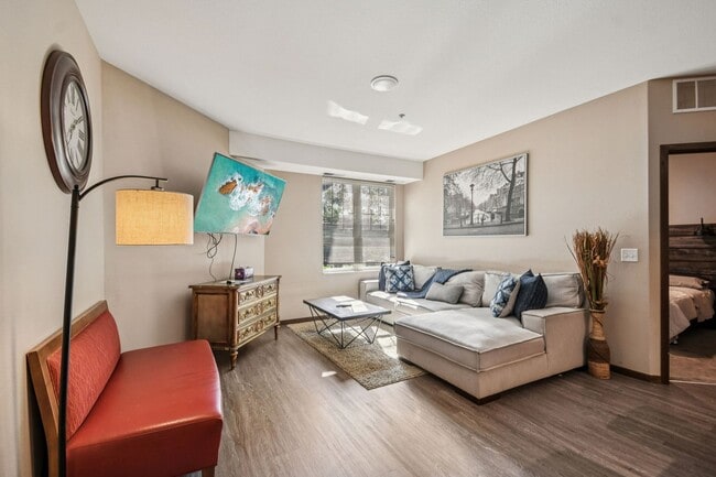 Capital View Apartments in St. Paul, MN - Building Photo - Building Photo
