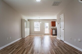 3890 Sanwood Ln in Kernersville, NC - Building Photo - Building Photo