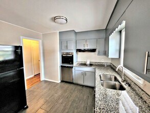 212 White St NE in Huntsville, AL - Building Photo - Building Photo
