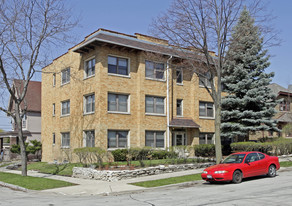 2105 N Booth St Apartments