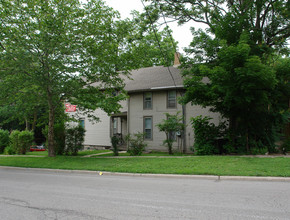 502 N State St in Ann Arbor, MI - Building Photo - Building Photo