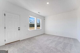 521 Provence Gate Ln in Lawrenceville, GA - Building Photo - Building Photo