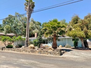 30 5th St in Tres Pinos, CA - Building Photo - Building Photo