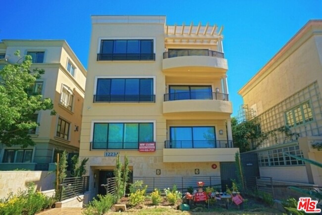 property at 12234 Montana Ave