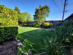 814 Marin Rd in El Sobrante, CA - Building Photo - Building Photo