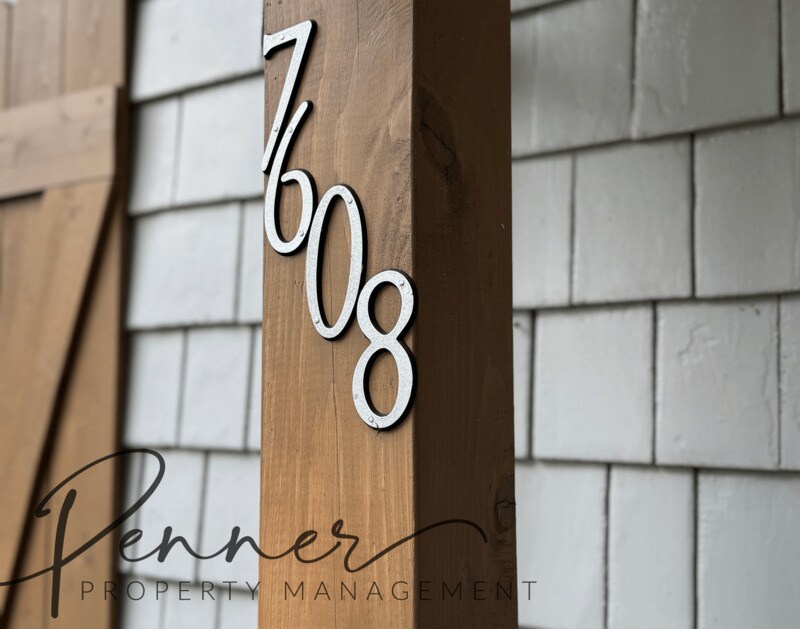 7608 McGee St in Kansas City, MO - Building Photo