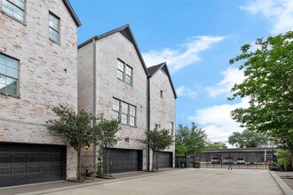 4021 University Grove St in Houston, TX - Building Photo - Building Photo