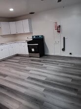 1145 W Jackman St, Unit 1145 in Lancaster, CA - Building Photo - Building Photo