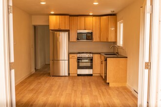 947 Terry St, Unit Unit B in Longmont, CO - Building Photo - Building Photo