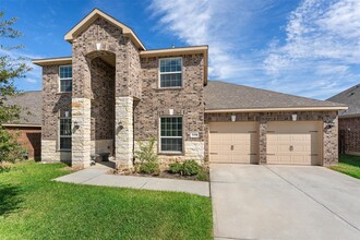 21218 Charlee Rock Dr in Hockley, TX - Foto de edificio - Building Photo