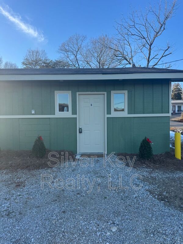 125 Co Rd 79 in Riceville, TN - Building Photo - Building Photo